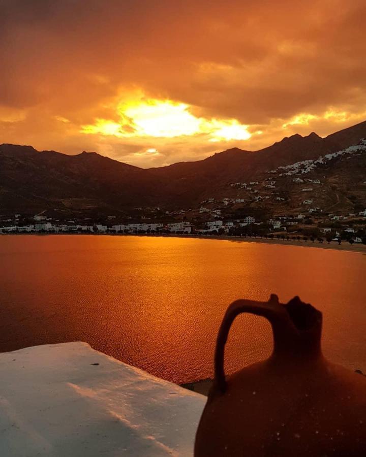 Amfitriti Serifos Livadi  Exterior photo