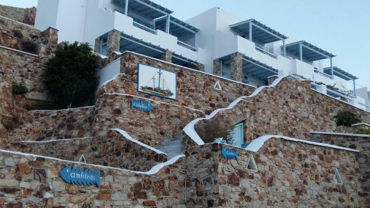 Amfitriti Serifos Livadi  Exterior photo