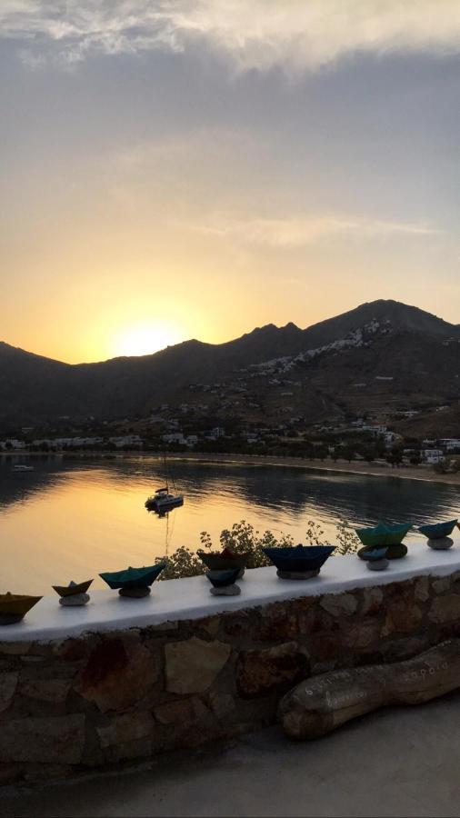 Amfitriti Serifos Livadi  Exterior photo